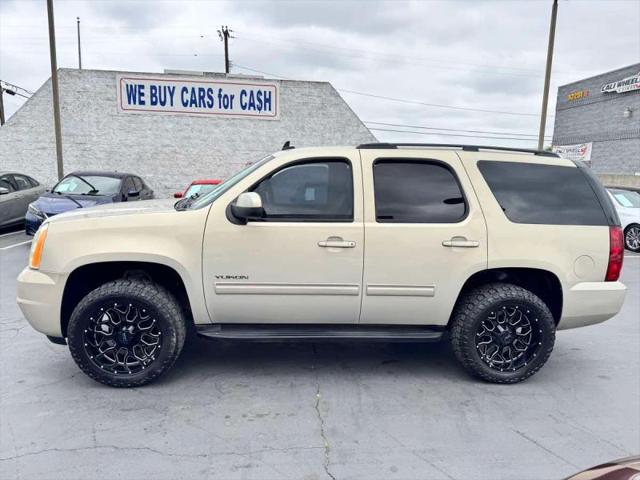 2011 GMC Yukon SLE
