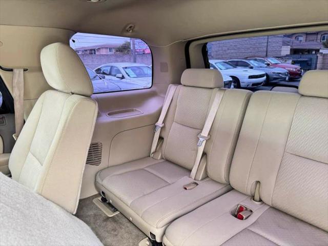 2011 GMC Yukon SLE