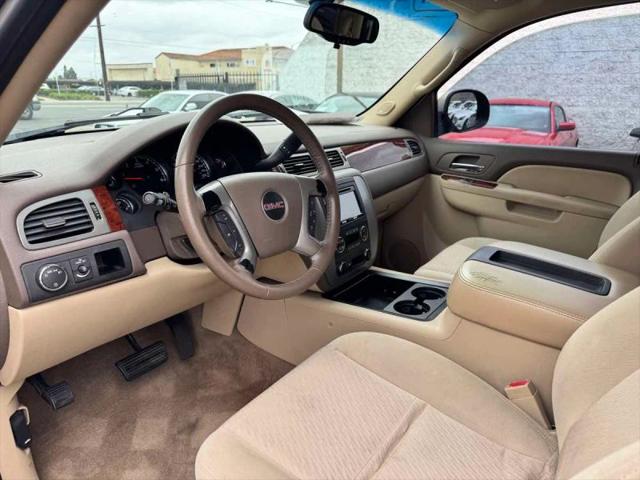 2011 GMC Yukon SLE