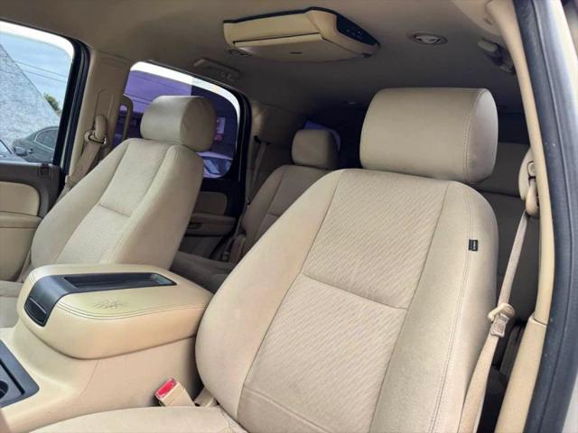 2011 GMC Yukon SLE