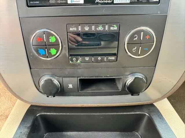 2011 GMC Yukon SLE