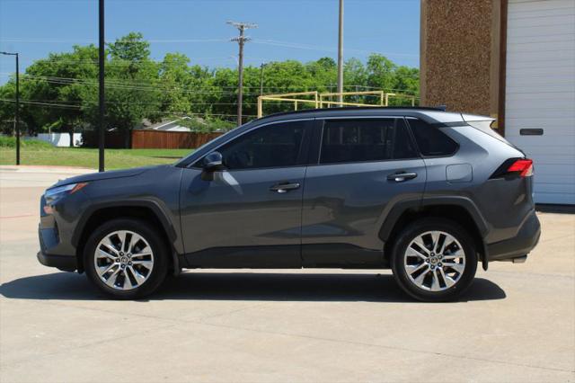 2022 Toyota RAV4 XLE Premium