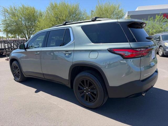 2023 Chevrolet Traverse FWD LT Cloth