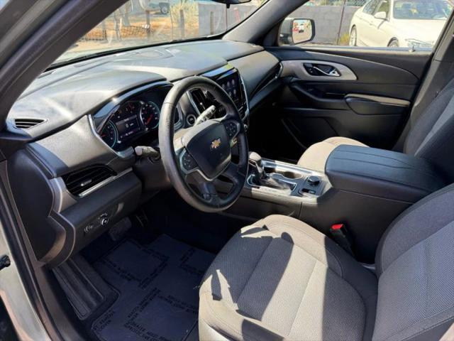 2023 Chevrolet Traverse FWD LT Cloth
