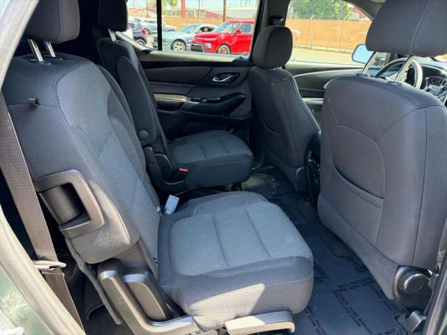 2023 Chevrolet Traverse FWD LT Cloth