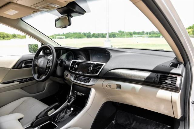 2015 Honda Accord Hybrid EX-L
