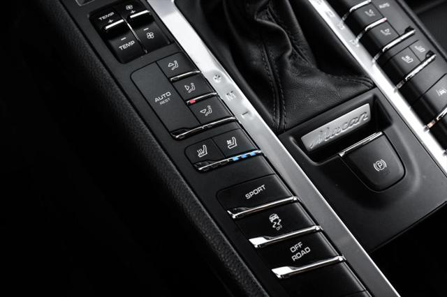2020 Porsche Macan S