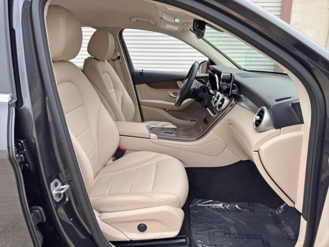 2022 Mercedes-Benz GLC SUV