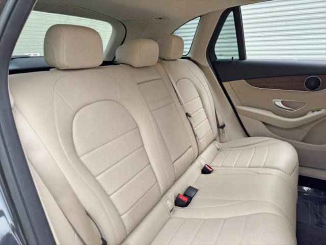 2022 Mercedes-Benz GLC SUV