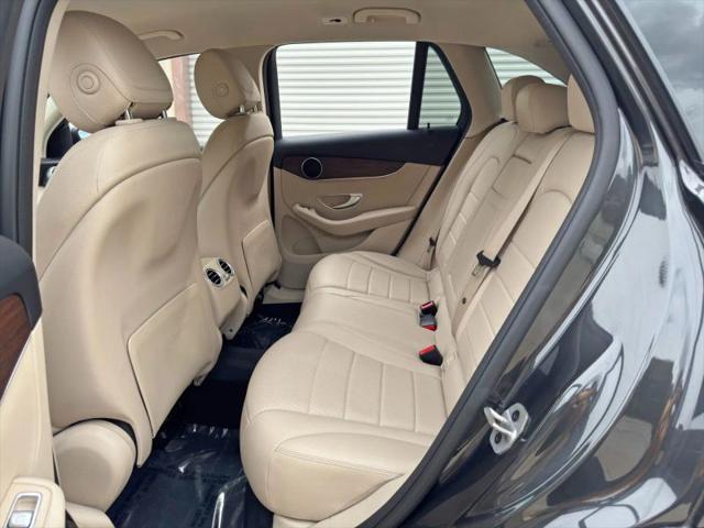 2022 Mercedes-Benz GLC SUV