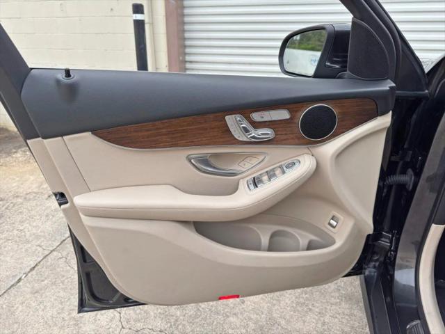2022 Mercedes-Benz GLC SUV