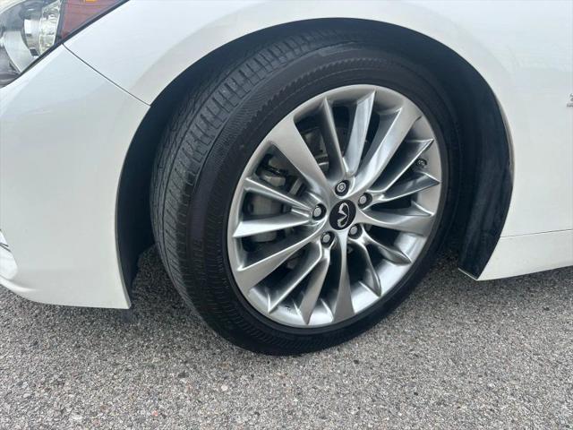2020 INFINITI Q50 LUXE