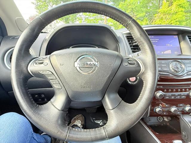 2014 Nissan Pathfinder Platinum