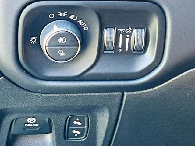 2022 Ram 1500 Limited Longhorn Crew Cab 4x4 5'7" Box
