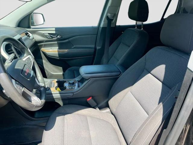 2022 GMC Acadia AWD SLE