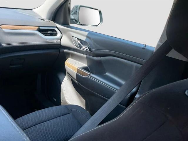 2022 GMC Acadia AWD SLE