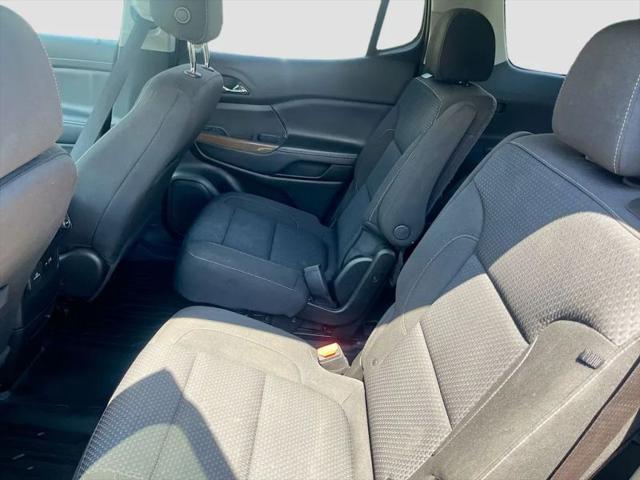 2022 GMC Acadia AWD SLE