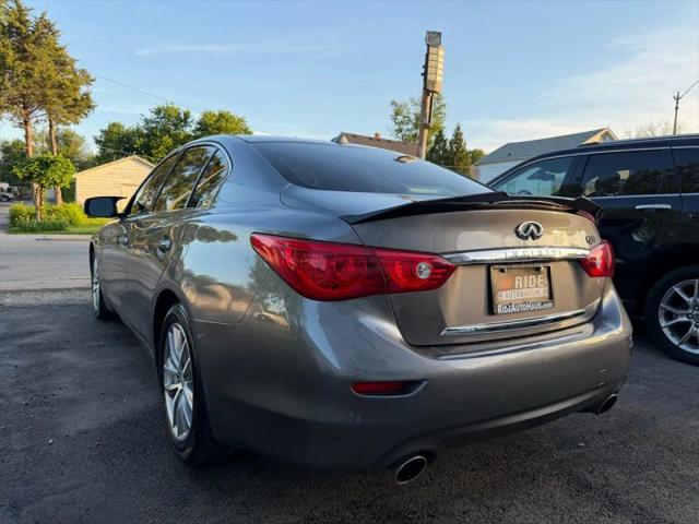 2015 INFINITI Q50 Premium