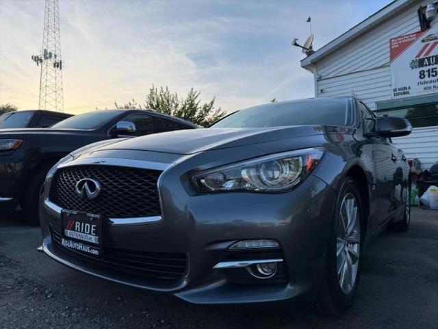 2015 INFINITI Q50 Premium