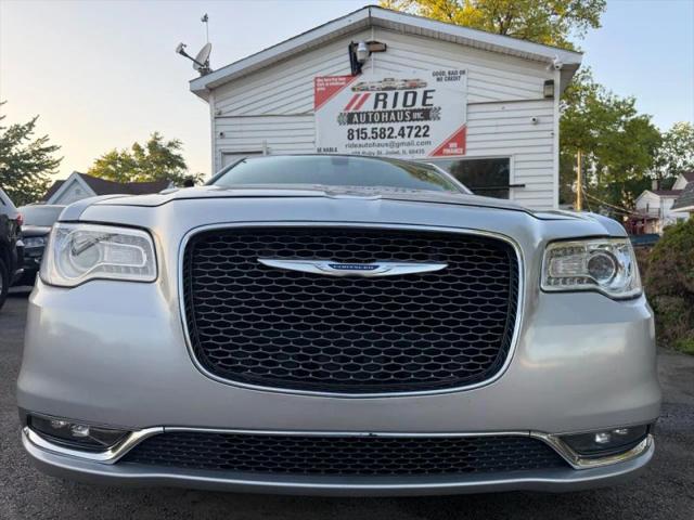 2020 Chrysler 300 Limited for sale in Joliet, IL