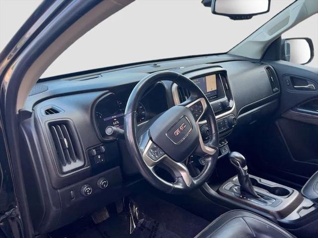 2022 GMC Canyon 4WD Crew Cab Short Box Denali