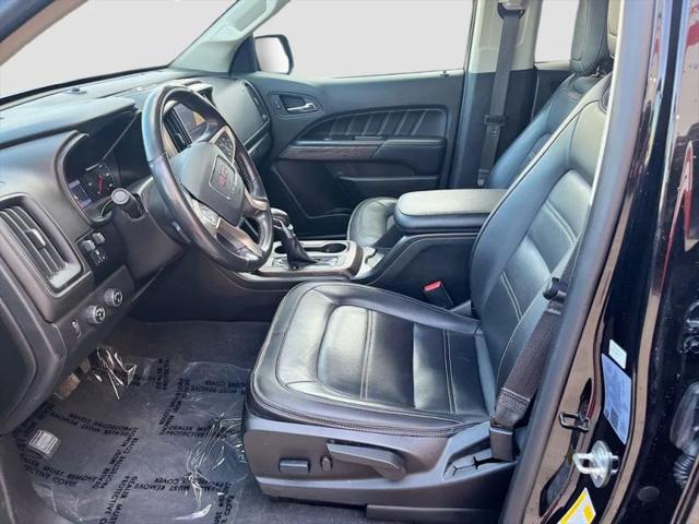 2022 GMC Canyon 4WD Crew Cab Short Box Denali