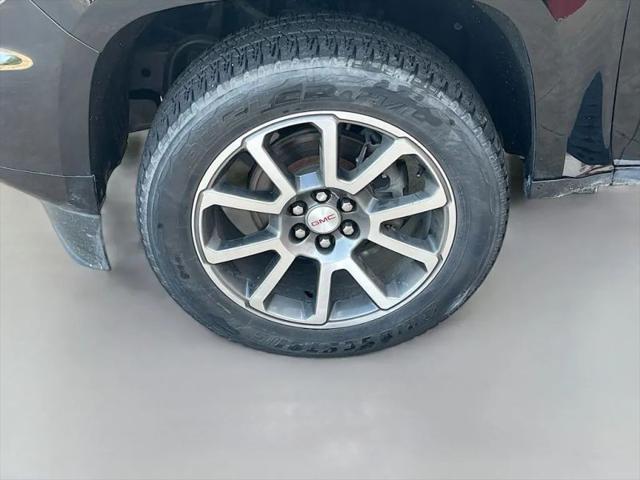 2022 GMC Canyon 4WD Crew Cab Short Box Denali