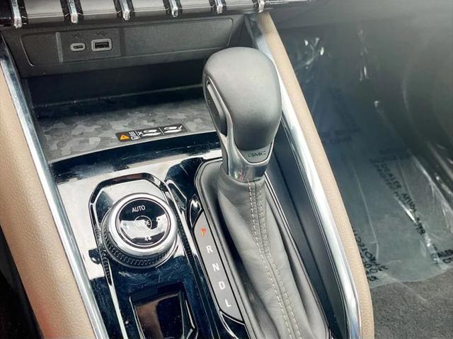 2024 GMC Canyon 4WD Denali