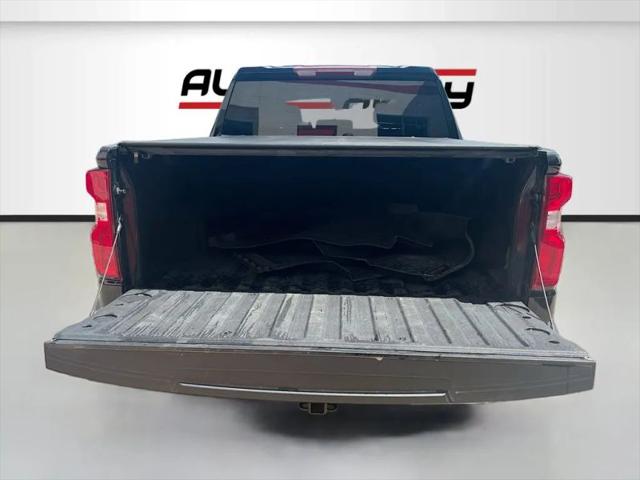 2022 Chevrolet Silverado 1500 4WD Crew Cab Short Bed RST