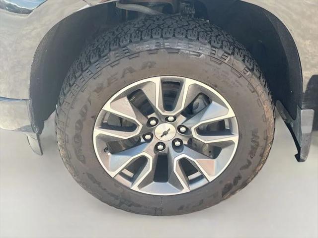 2022 Chevrolet Silverado 1500 4WD Crew Cab Short Bed RST