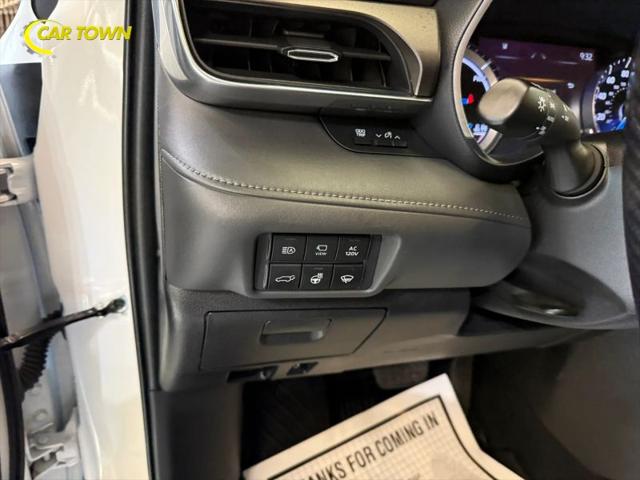 2022 Toyota Highlander Hybrid Limited