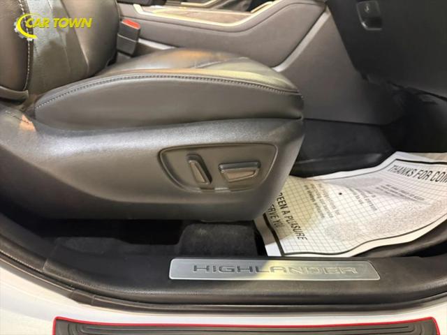 2022 Toyota Highlander Hybrid Limited