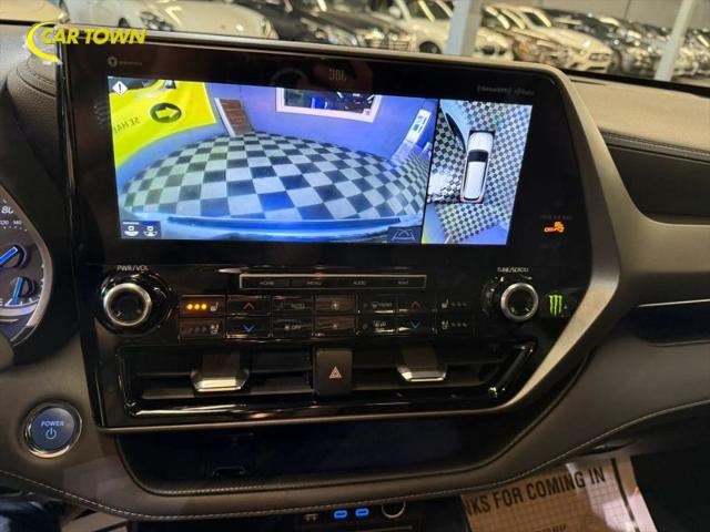 2022 Toyota Highlander Hybrid Limited