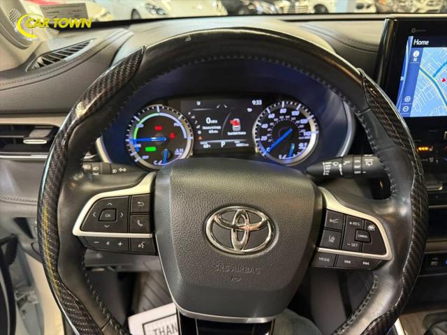 2022 Toyota Highlander Hybrid Limited
