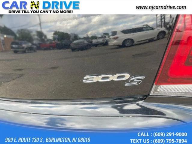 2016 Chrysler 300 300S