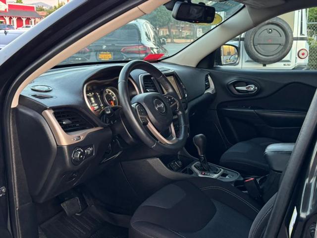 2016 Jeep Cherokee Latitude
