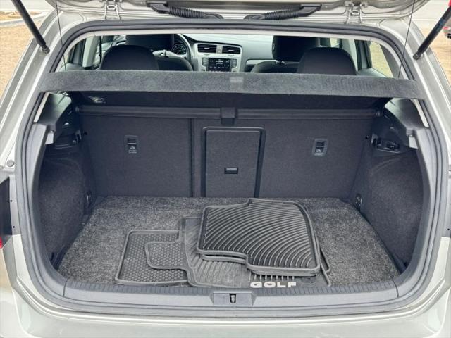 2016 Volkswagen Golf TSI S 4-Door