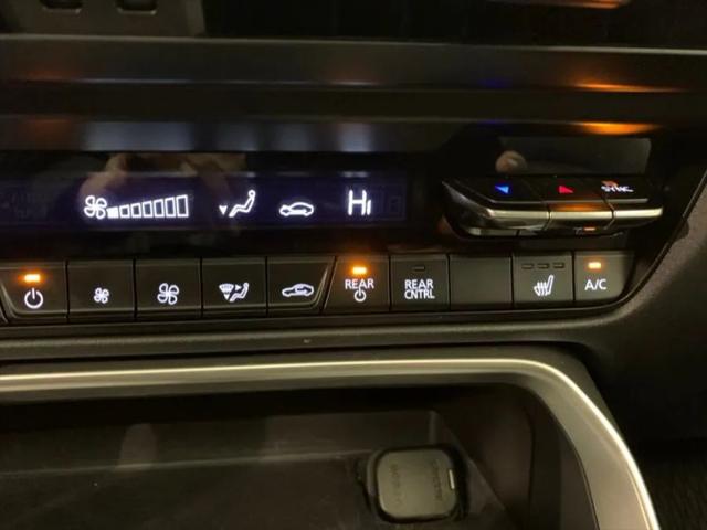 2024 Mazda X-90 Preferred