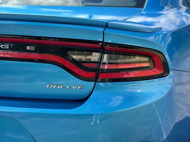 2015 Dodge Charger SXT
