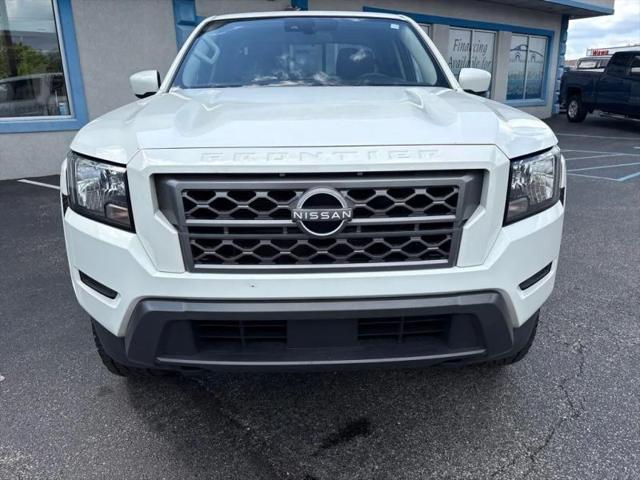 2022 Nissan Frontier Crew Cab SV 4x4