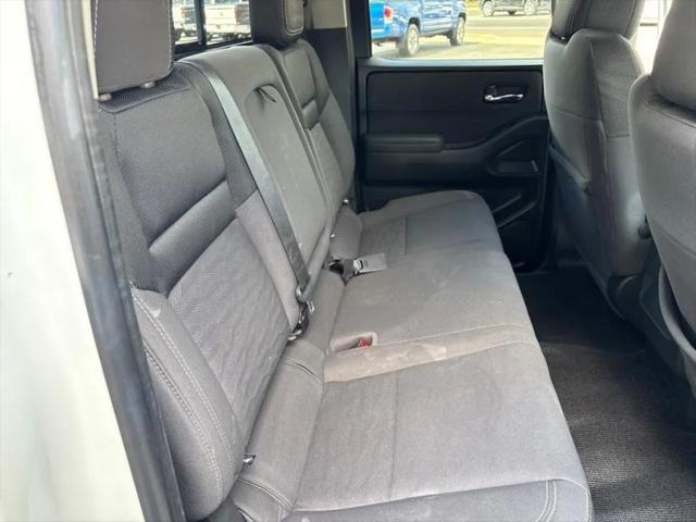 2022 Nissan Frontier Crew Cab SV 4x4