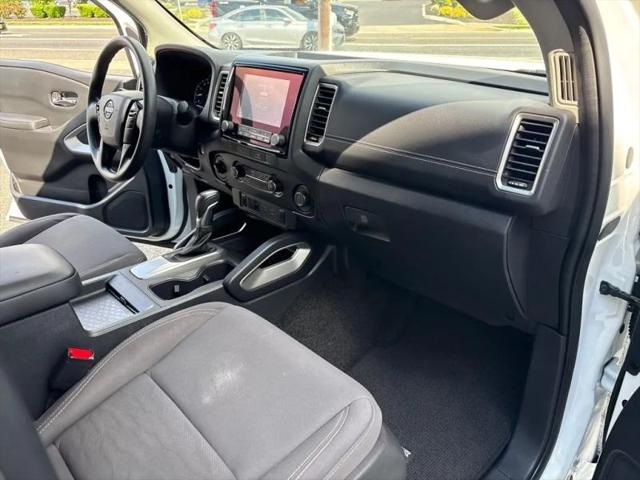 2022 Nissan Frontier Crew Cab SV 4x4