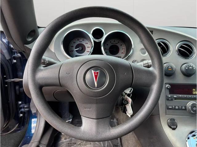 2007 Pontiac Solstice Base