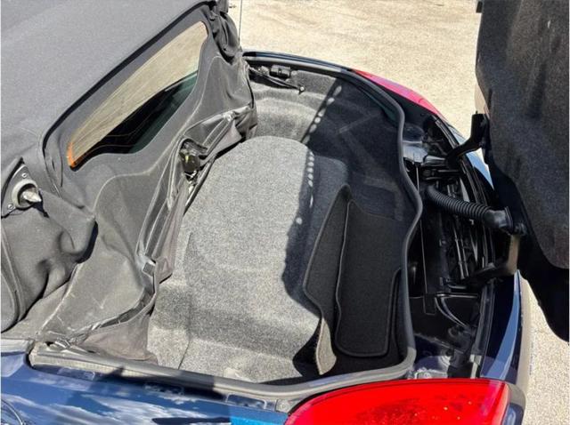 2007 Pontiac Solstice Base