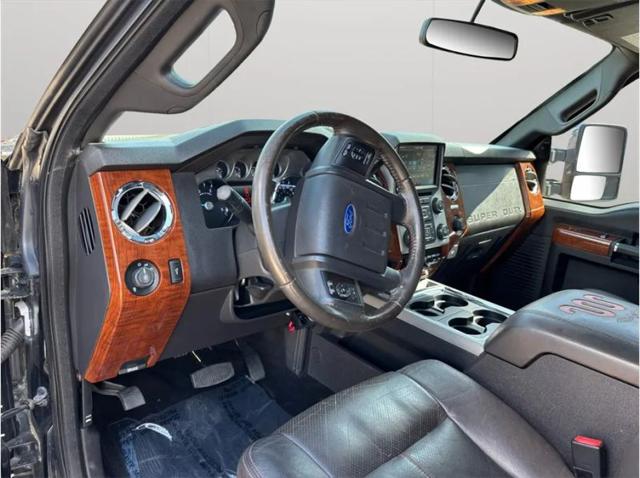 2015 Ford F-350 LARIAT