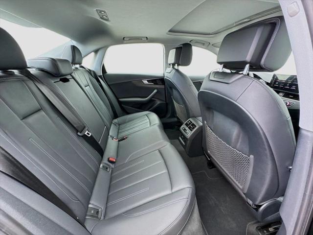 2022 Audi A4 Premium Plus 40 TFSI quattro S tronic