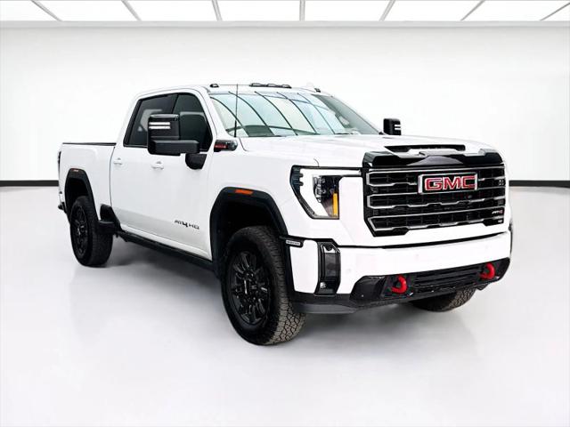 2025 GMC Sierra 3500HD 4WD Crew Cab Standard Bed AT4