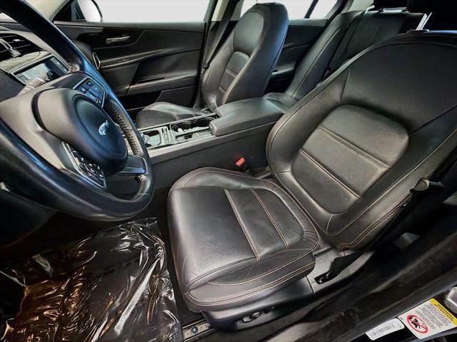 2017 Jaguar XE 25t Prestige