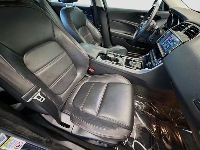 2017 Jaguar XE 25t Prestige