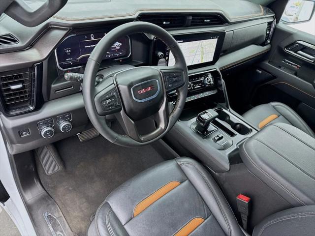 2025 GMC Sierra 1500 4WD Crew Cab Short Box AT4